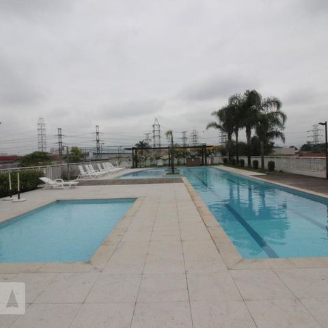Apartamento à venda com 88m², 2 quartos e 2 vagasÁrea comum - Piscina