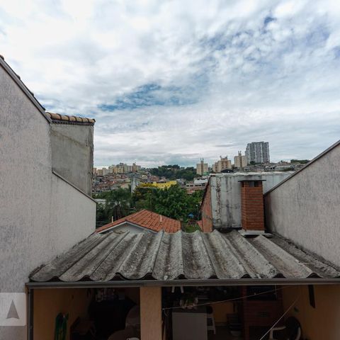 Casa à venda com 300m², 3 quartos e 2 vagasVista