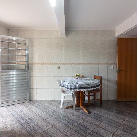 Casa à venda com 300m², 3 quartos e 2 vagasCozinha
