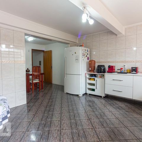 Casa à venda com 300m², 3 quartos e 2 vagasCozinha
