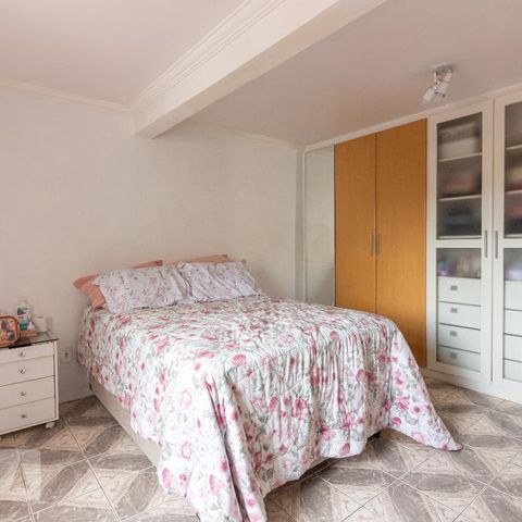 Casa à venda com 300m², 3 quartos e 2 vagasQuarto 1
