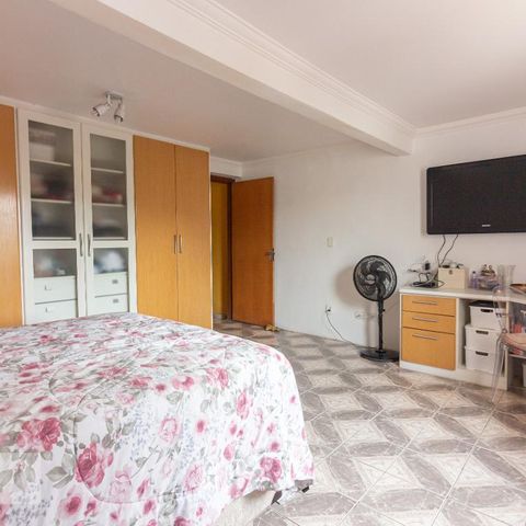 Casa à venda com 300m², 3 quartos e 2 vagasQuarto 1
