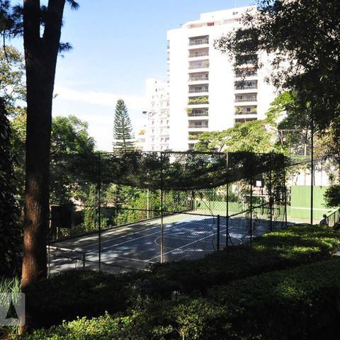 Apartamento para alugar com 188m², 3 quartos e 2 vagasQuadra