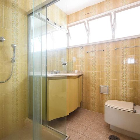 Apartamento para alugar com 188m², 3 quartos e 2 vagasBanheiro