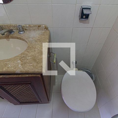 Apartamento para alugar com 171m², 3 quartos e 2 vagasBanheiro Social
