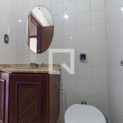 Apartamento para alugar com 171m², 3 quartos e 2 vagasBanheiro Social