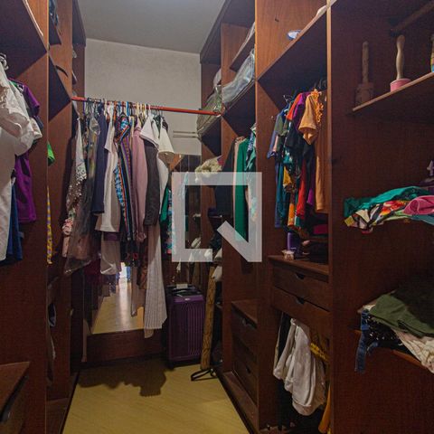 Apartamento para alugar com 171m², 3 quartos e 2 vagasCloset do Quarto 3