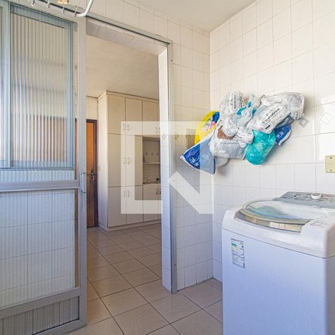 Apartamento para alugar com 171m², 3 quartos e 2 vagasÁrea de Serviço