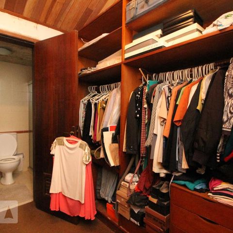 Casa para alugar com 170m², 4 quartos e 2 vagasCloset Dormitorio 1 - Suite 