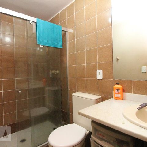 Casa para alugar com 170m², 4 quartos e 2 vagasBanheiro 2