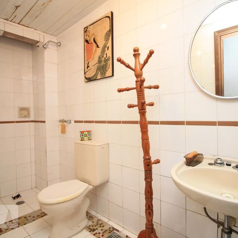 Casa para alugar com 170m², 4 quartos e 2 vagasBanheiro 1
