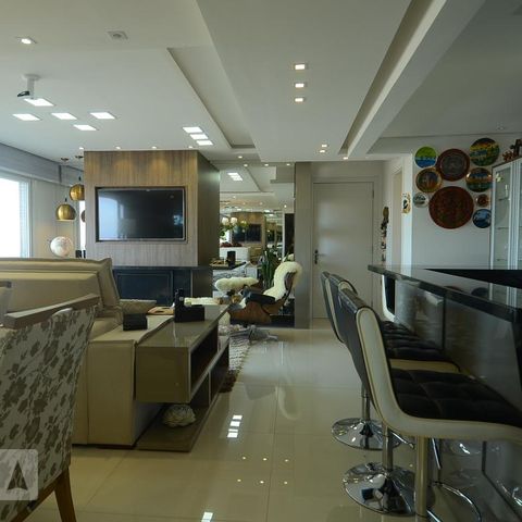 Apartamento à venda com 128m², 2 quartos e 2 vagasSala