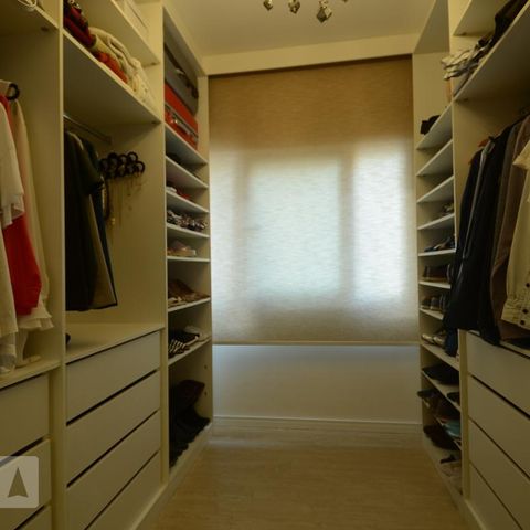 Apartamento à venda com 128m², 2 quartos e 2 vagasCloset