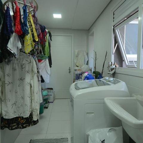Apartamento à venda com 128m², 2 quartos e 2 vagasÁrea de Serviço