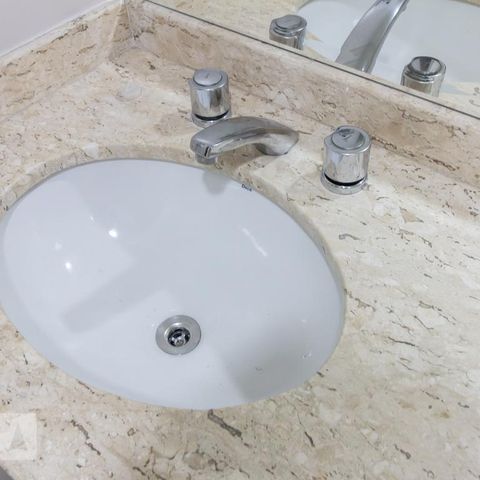 Apartamento à venda com 134m², 3 quartos e 2 vagasBanheiro Pia