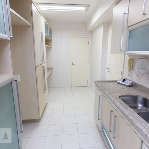 Apartamento à venda com 134m², 3 quartos e 2 vagasCozinha