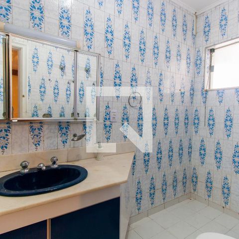 Casa à venda com 300m², 4 quartos e 2 vagasBanheiro da Suíte