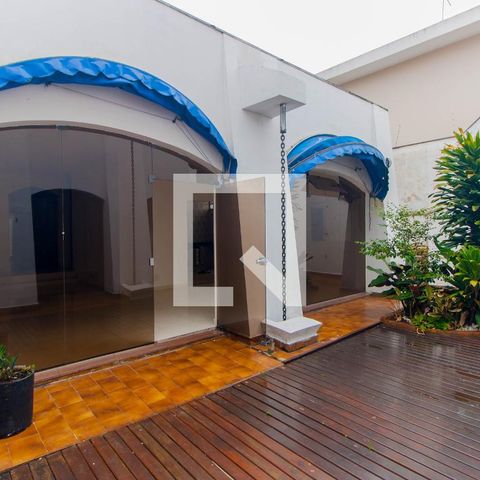 Casa à venda com 300m², 4 quartos e 2 vagasQuintal