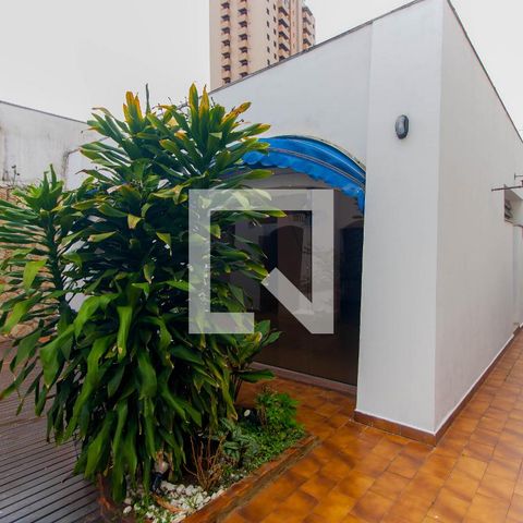Casa à venda com 300m², 4 quartos e 2 vagasQuintal