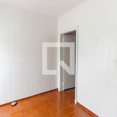 Casa à venda com 300m², 4 quartos e 2 vagasQuarto de Serviço