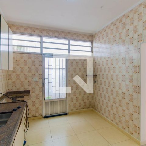 Casa à venda com 300m², 4 quartos e 2 vagasCozinha