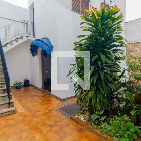 Casa à venda com 300m², 4 quartos e 2 vagasQuintal