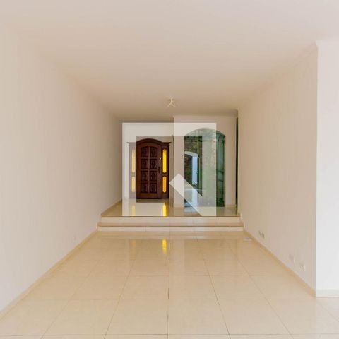 Casa à venda com 300m², 4 quartos e 2 vagasSala
