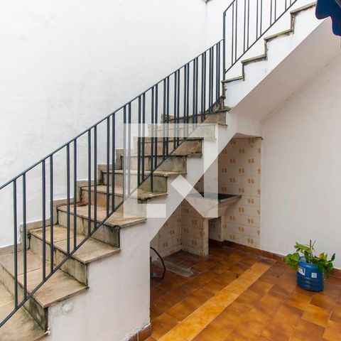 Casa à venda com 300m², 4 quartos e 2 vagasLavanderia