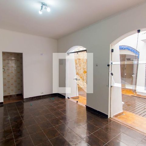 Casa à venda com 300m², 4 quartos e 2 vagasQuarto Reversível
