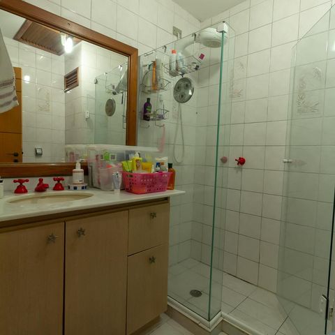 Casa à venda com 350m², 4 quartos e 3 vagasbanheiro social