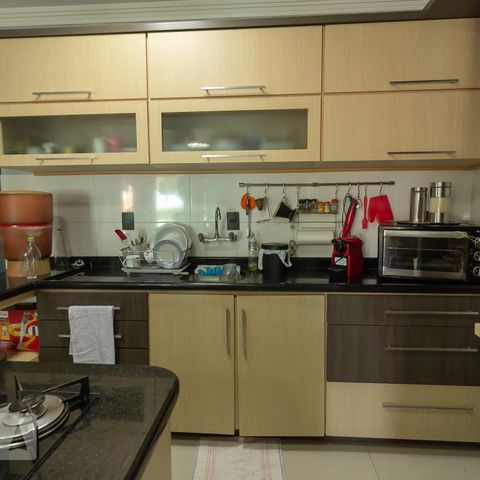 Casa à venda com 350m², 4 quartos e 3 vagascozinha