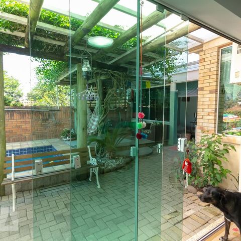 Casa à venda com 350m², 4 quartos e 3 vagasJardim
