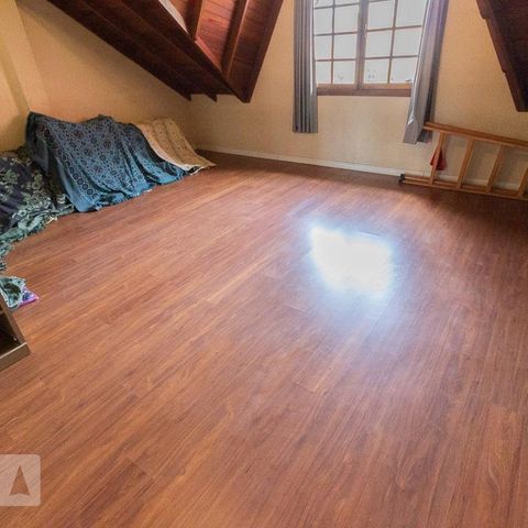 Casa para alugar com 265m², 4 quartos e 2 vagasQuarto 2 Terceiro Andar