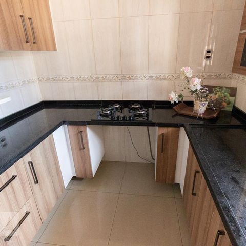 Casa para alugar com 265m², 4 quartos e 2 vagasCozinha Térreo 