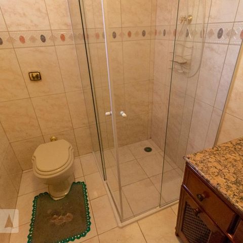 Casa para alugar com 265m², 4 quartos e 2 vagasBanheiro Térreo 