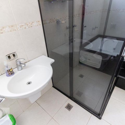 Casa para alugar com 265m², 4 quartos e 2 vagasQuarto 1 Suíte Terceiro Andar