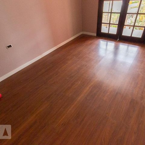 Casa para alugar com 265m², 4 quartos e 2 vagasQuarto 3 Segundo Andar