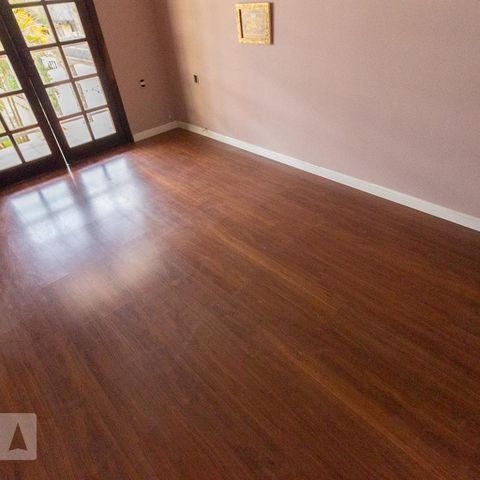 Casa para alugar com 265m², 4 quartos e 2 vagasQuarto 3 Segundo Andar