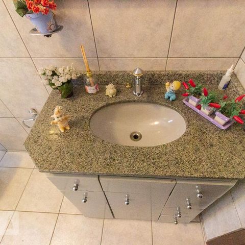 Casa para alugar com 265m², 4 quartos e 2 vagasBanheiro Segundo Andar