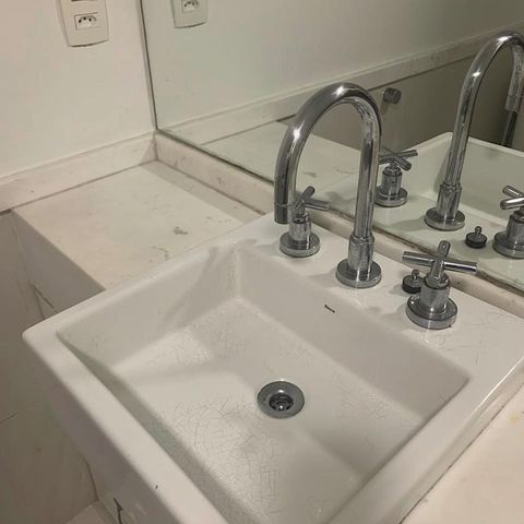 Apartamento para alugar com 100m², 2 quartos e 2 vagasBanheiro Social