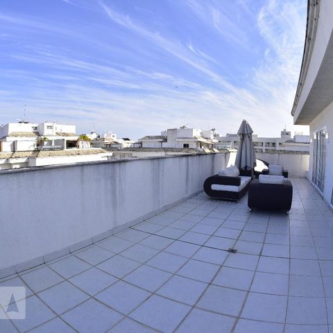 Apartamento para alugar com 321m², 5 quartos e 2 vagasCobertura