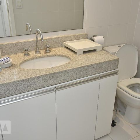 Apartamento para alugar com 321m², 5 quartos e 2 vagasBanheiro