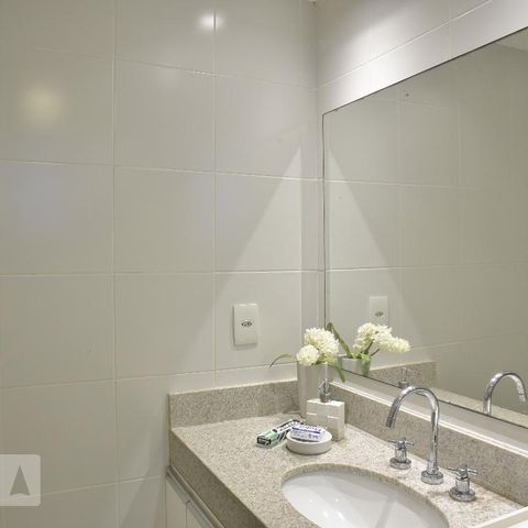 Apartamento para alugar com 321m², 5 quartos e 2 vagasBanheiro