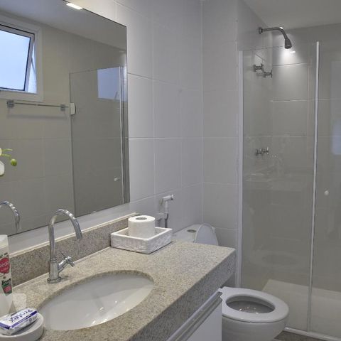 Apartamento para alugar com 321m², 5 quartos e 2 vagasBanheiro do Quarto 4