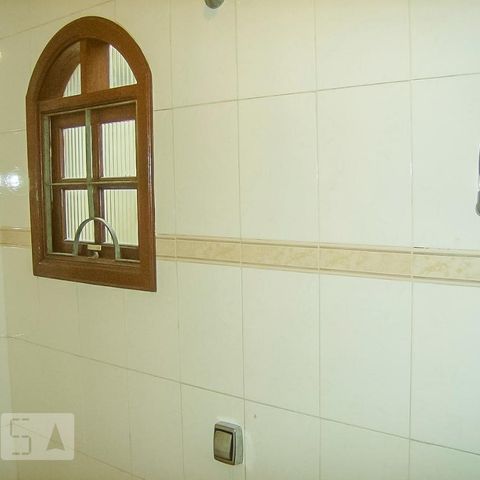 Casa à venda com 220m², 3 quartos e 4 vagasDetalhe da area de serviço