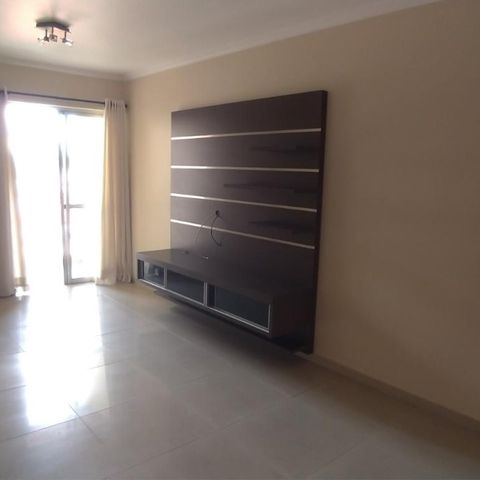 Apartamento à venda com 85m², 3 quartos e 1 vagaSala