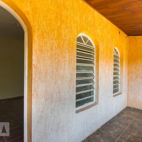 Casa à venda com 125m², 2 quartos e 2 vagasVaranda