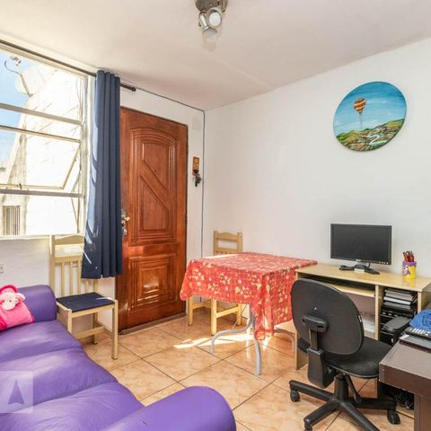 Apartamento à venda com 41m², 2 quartos e 1 vagaSala