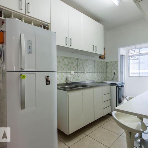 Apartamento à venda com 87m², 2 quartos e 1 vagaCozinha