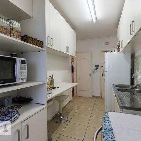 Apartamento à venda com 87m², 2 quartos e 1 vagaCozinha
